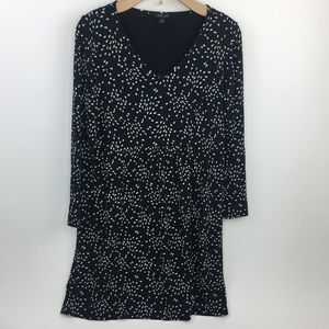 J. Jill | Black Patterned V-Neck Shift Dress